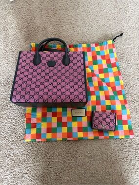 Gucci Pink Tote Bag with Wallet